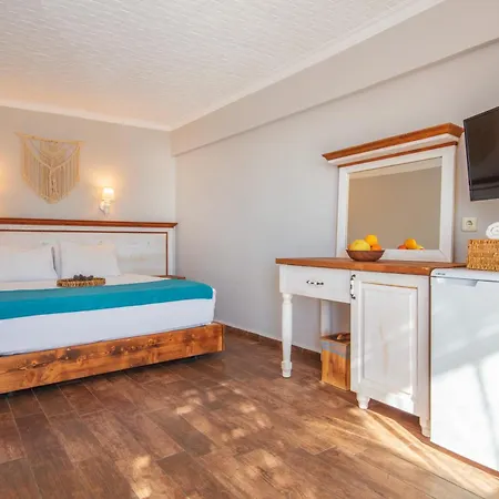 Manzara Non Alcoholic Family Hotel